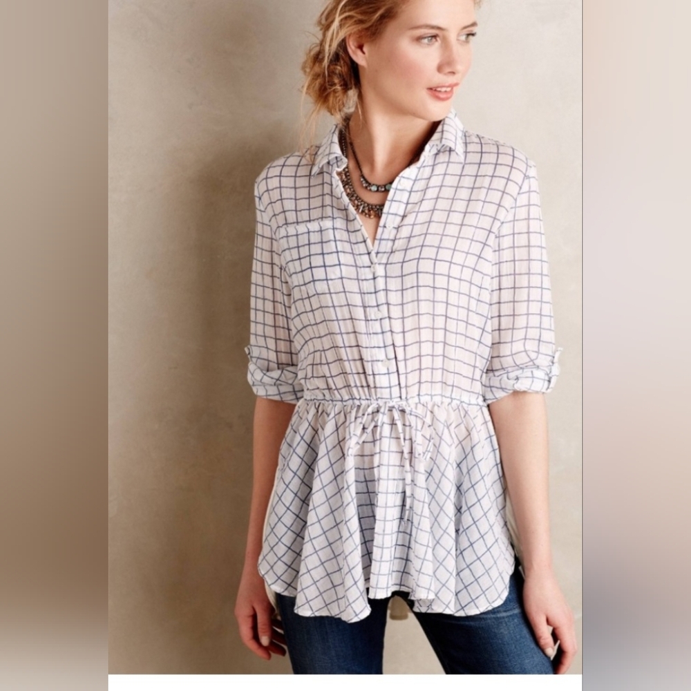 ANTHROPOLOGIE: Blue/White button down.